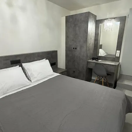 Lemonia Apartment
